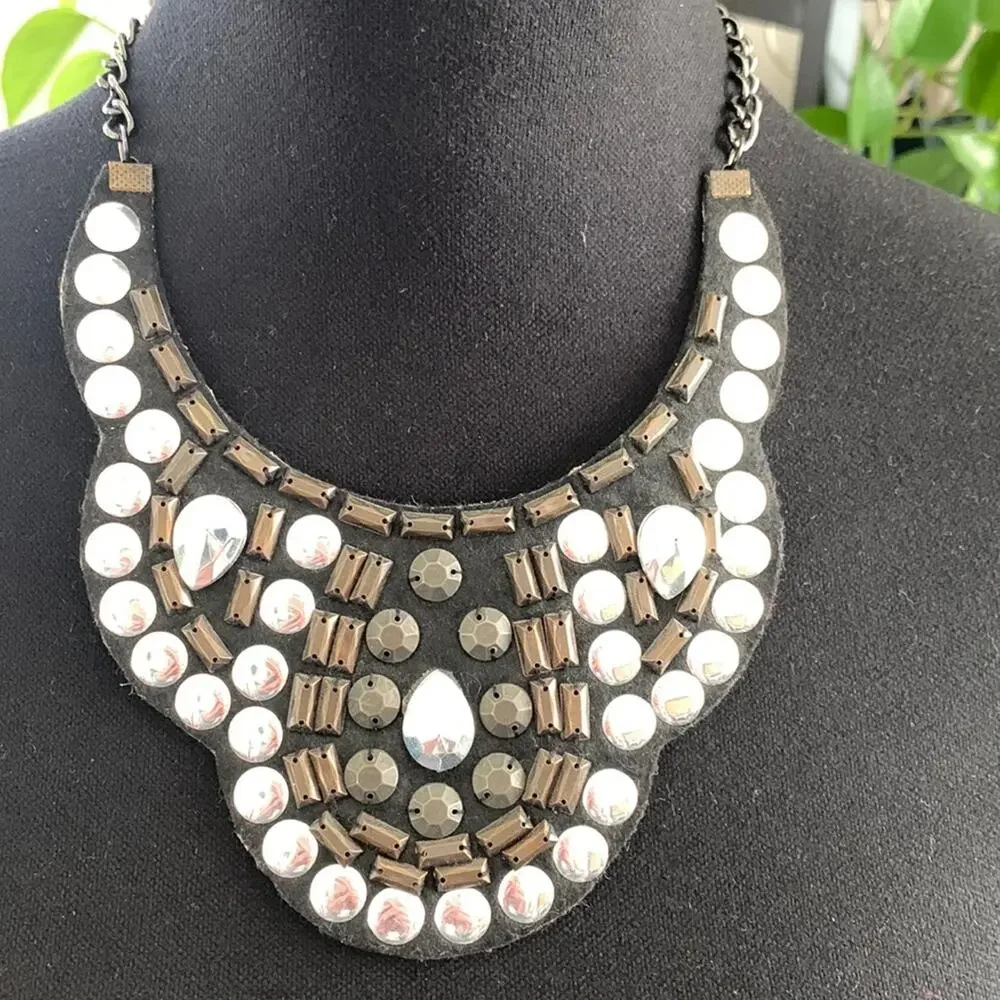 Vintage Handmade Art Deco Studded Scalloped Hem Teardrop Boho Bib Necklace